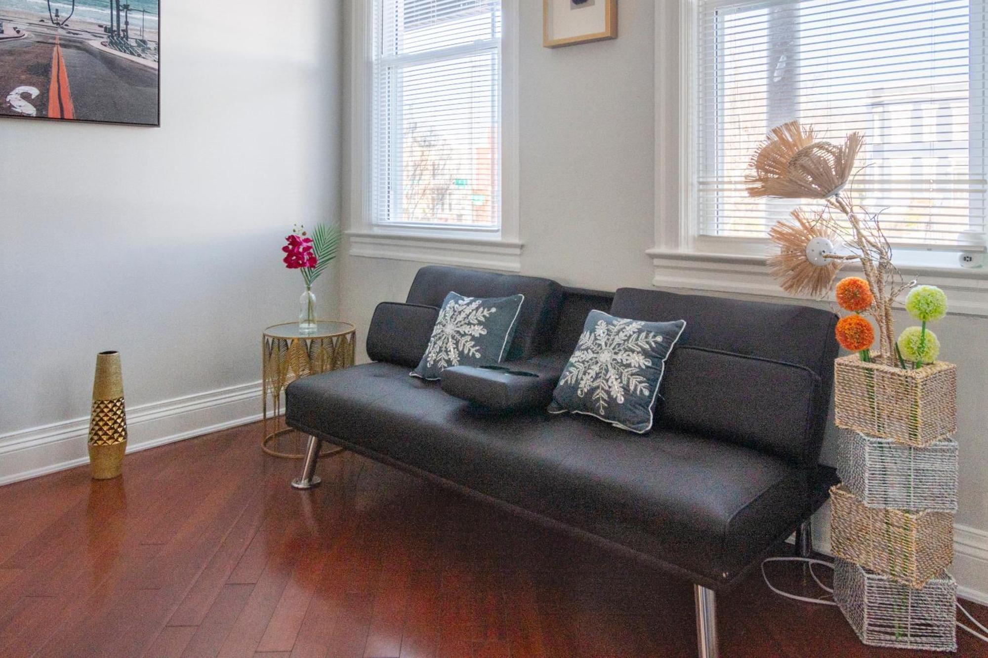 Charming 4 Bedroom House!1 Mile From Capitol Hill! ワシントン エクステリア 写真