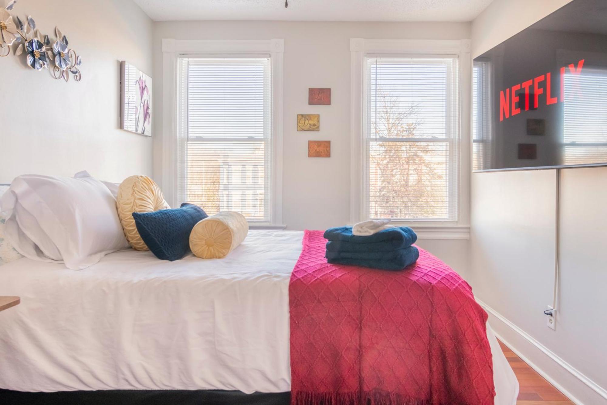 Charming 4 Bedroom House!1 Mile From Capitol Hill! ワシントン エクステリア 写真